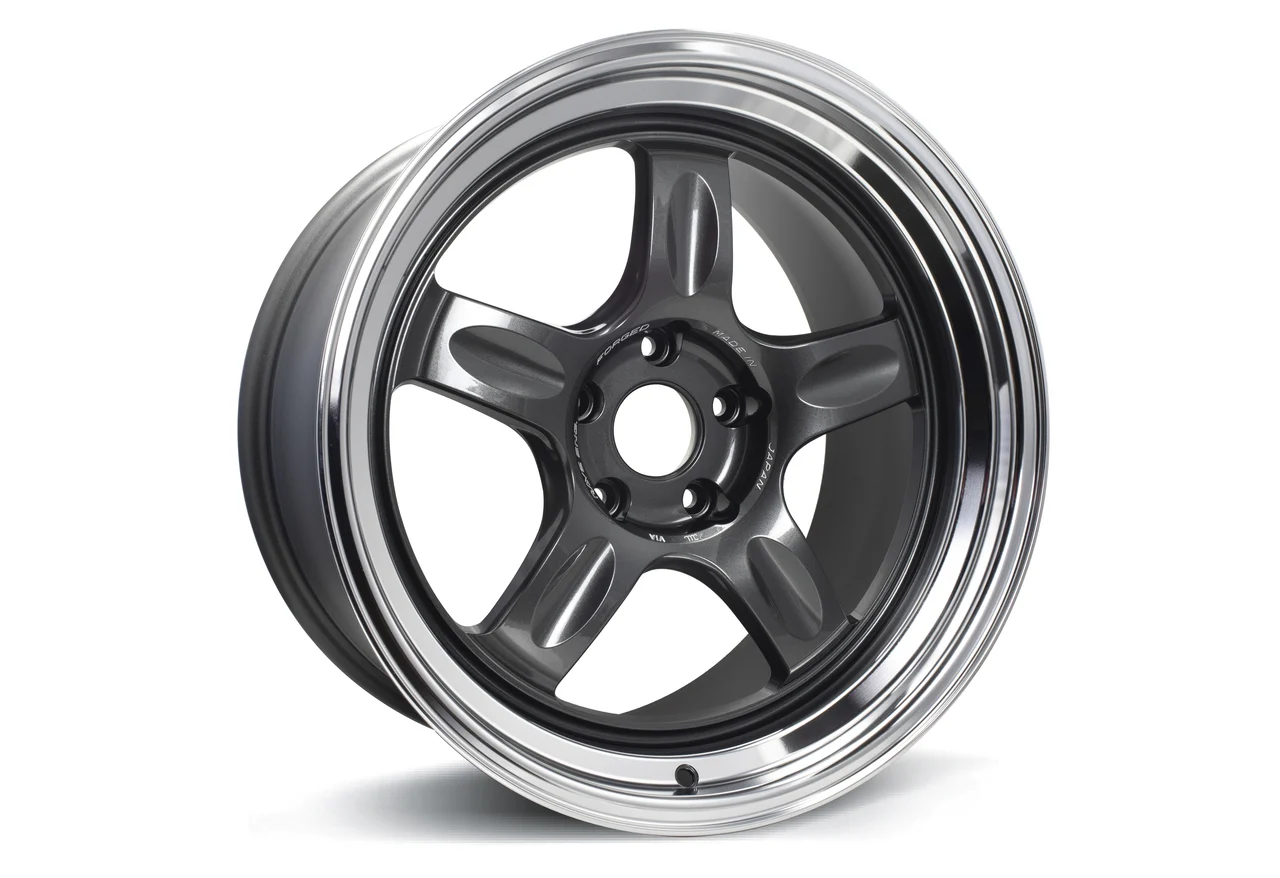 Volk Racing 21C 18X9.5 +30 5-114.3 DARK GUNMETAL / RIM DC