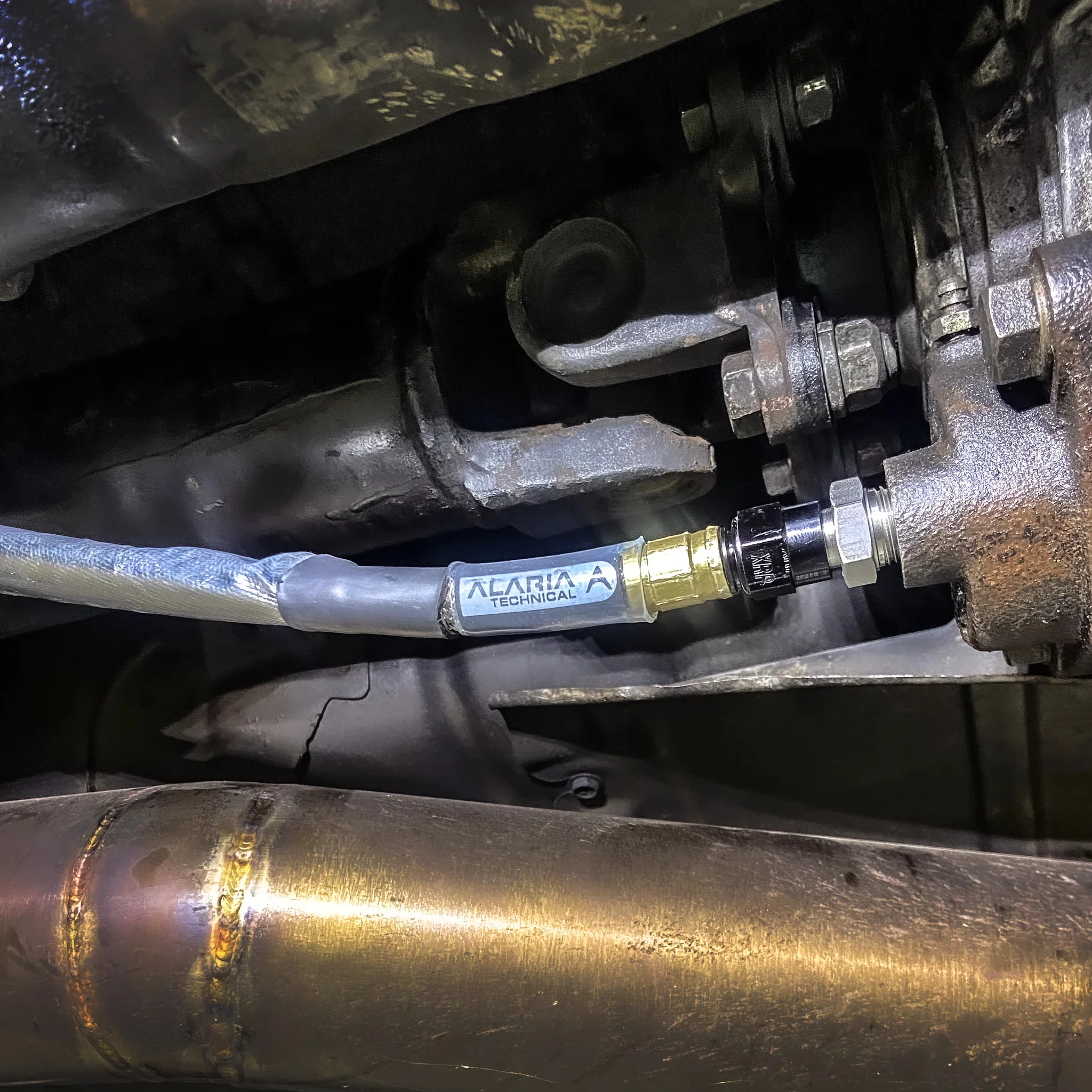 Alaria Tech Nissan R32 ATTESA ET-S High Pressure Line W / sensor and adaptor