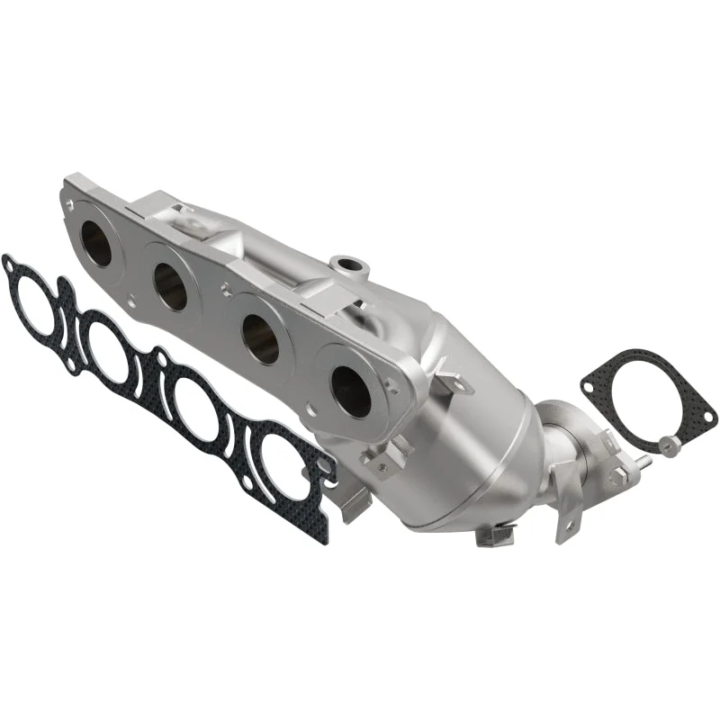 MagnaFlow Conv Direct Fit 20-21 Nissan Kicks 1.6L Single Manifold