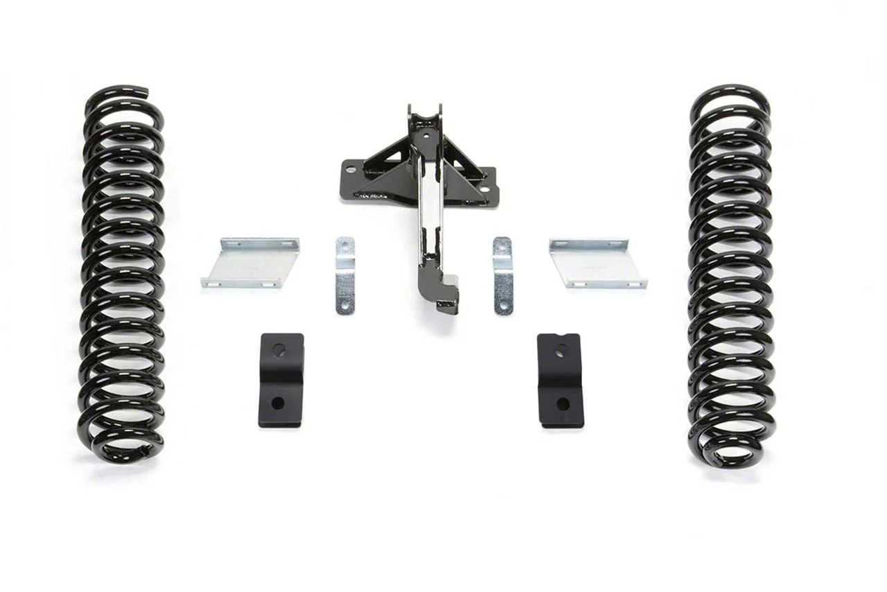 Fabtech 2.50-Inch Budget Suspension Lift Kit with Front Shock Extension Brackets (17-22 4WD 6.7L Powerstroke F-350 Super Duty)