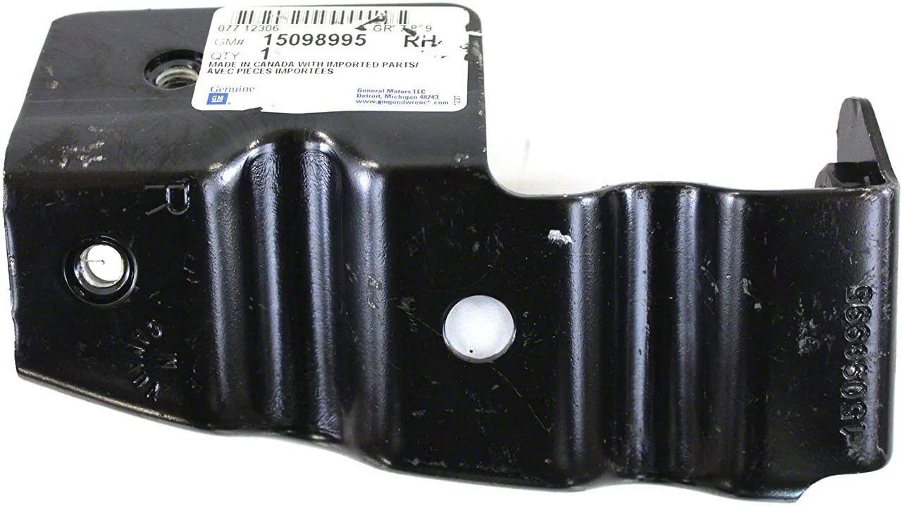 Bumper Bracket; Front Right; Outer (03-06 Sierra 1500)