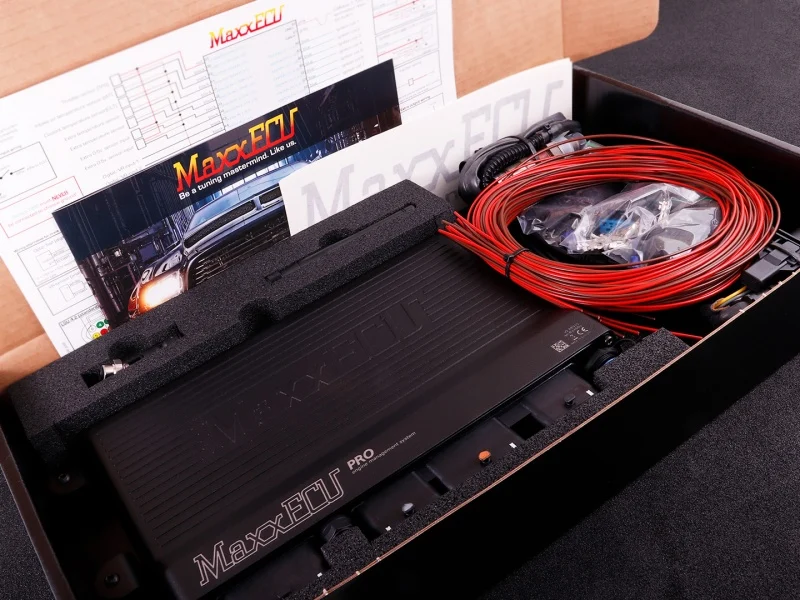 MaxxECU - PRO PREMIUM (ECU, harnesses, accessories and LSU 4.2)