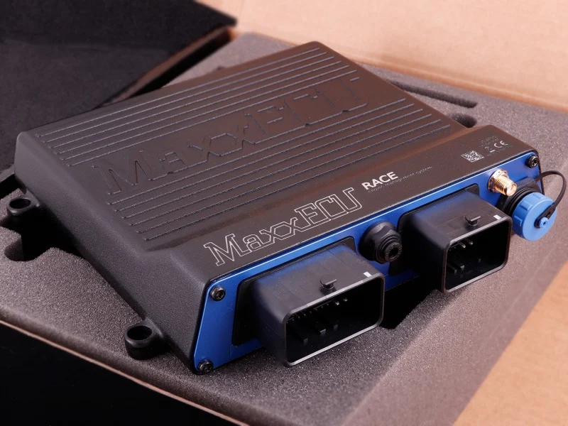 MaxxECU - RACE H2O unit with no accessories in box