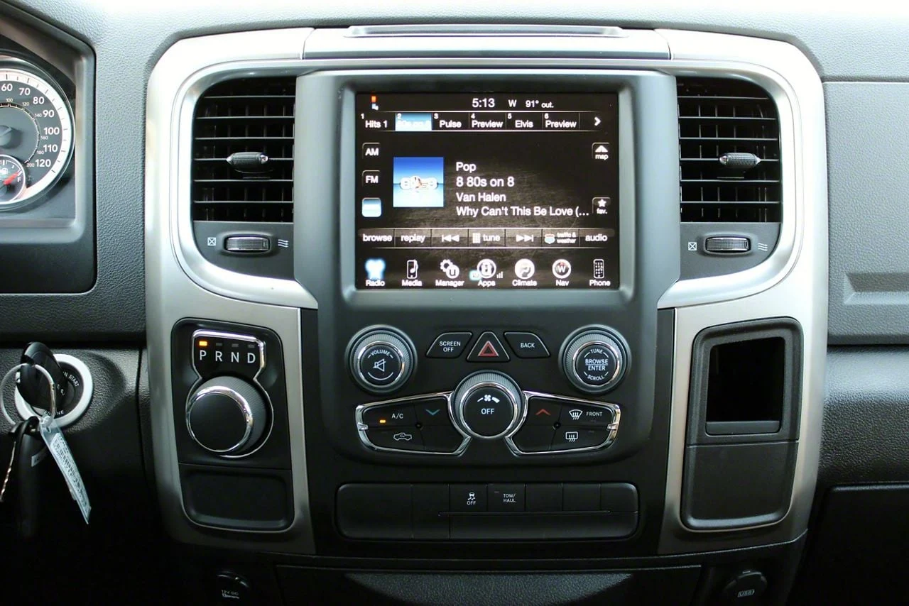 Infotainment Factory 7SP 8.4AN RA3 Radio without GPS Navigation Upgrade (13-17 RAM 1500)