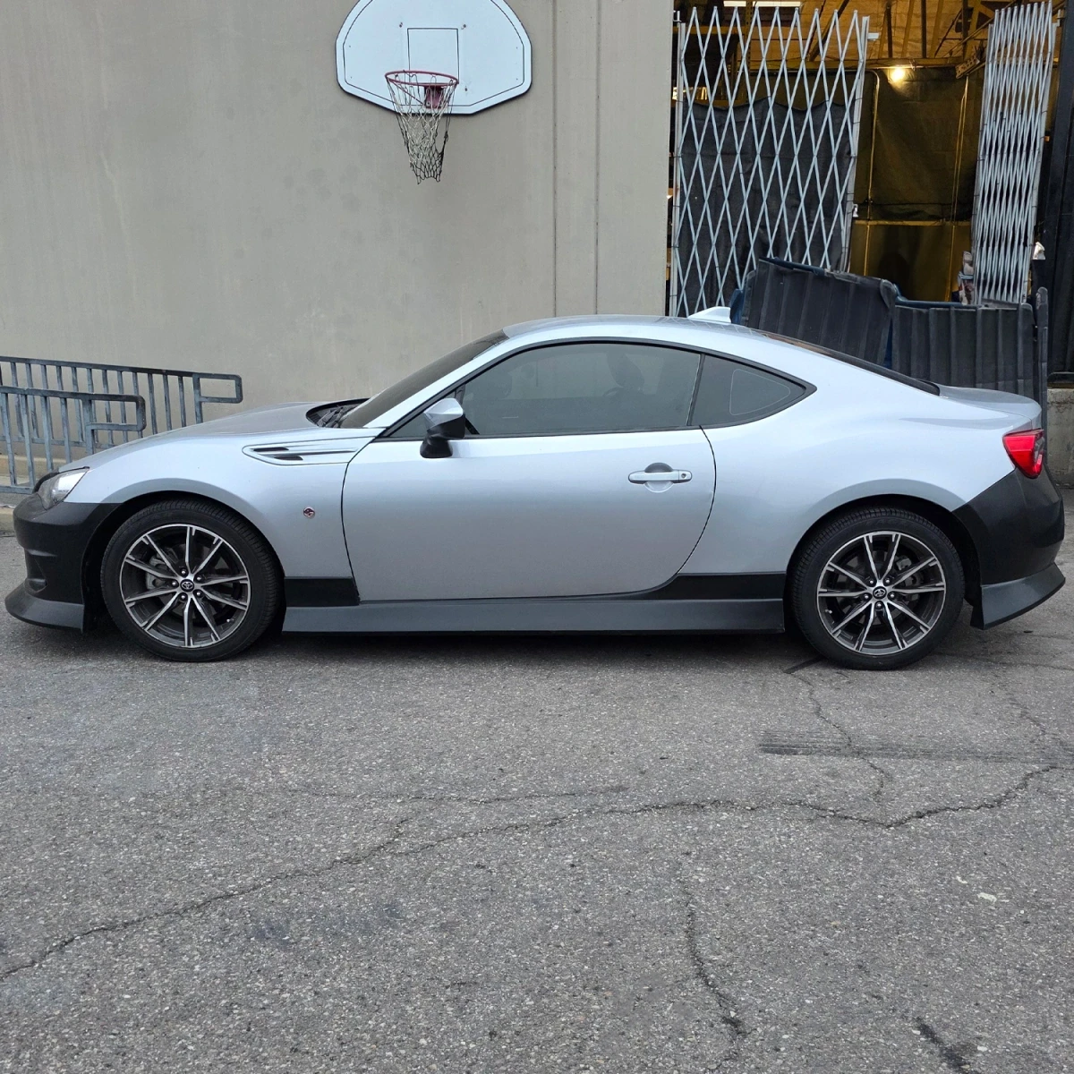 Scion FRS / Subaru BRZ / Toyota 86 2013-2020 Stream Style 2 Piece Polyurethane Side Skirts - 37-6936