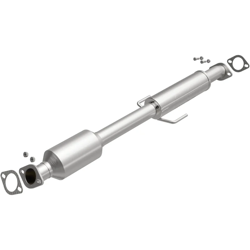 Magnaflow 2015 Kia Optima 2.4L Direct Fit Cat Converter (California Grade)