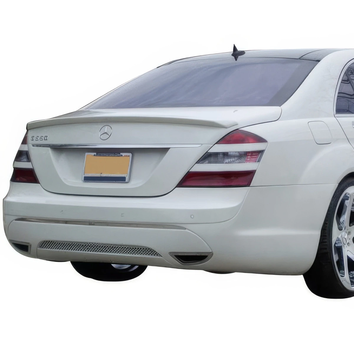 FRP LORI Rear Bumper > Mercedes-Benz S-Class (W221) 2007-2009 - 110486