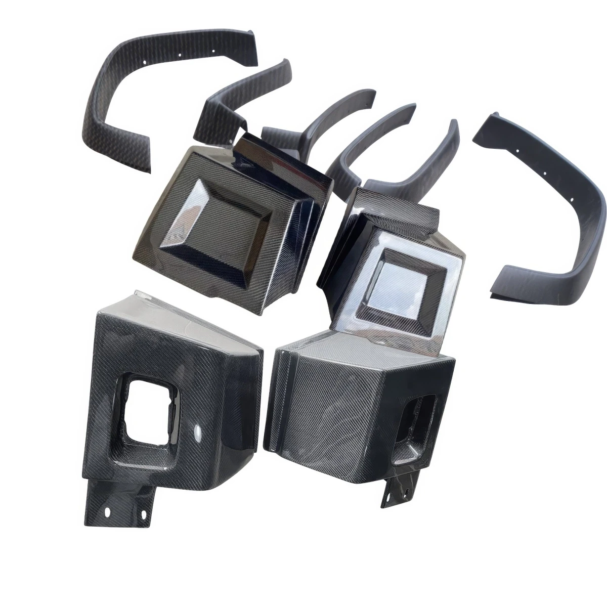 ModeloDrive Carbon Fiber BNW Body Kit 9pc for Hummer H2 (2003-2009)
