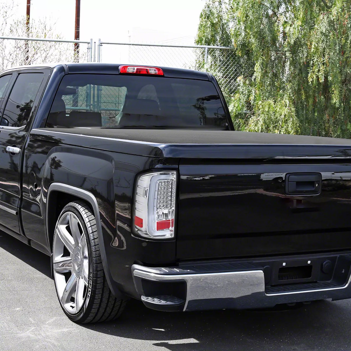 LED Tail Lights; Chrome Housing; Clear Lens (14-18 Sierra 1500 w/ Factory Halogen Tail Lights)