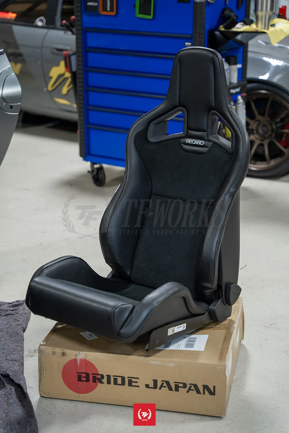 Recaro Sportster CS Reclinable Seat - Sportster CS Artificial Leather / Dinamica Black