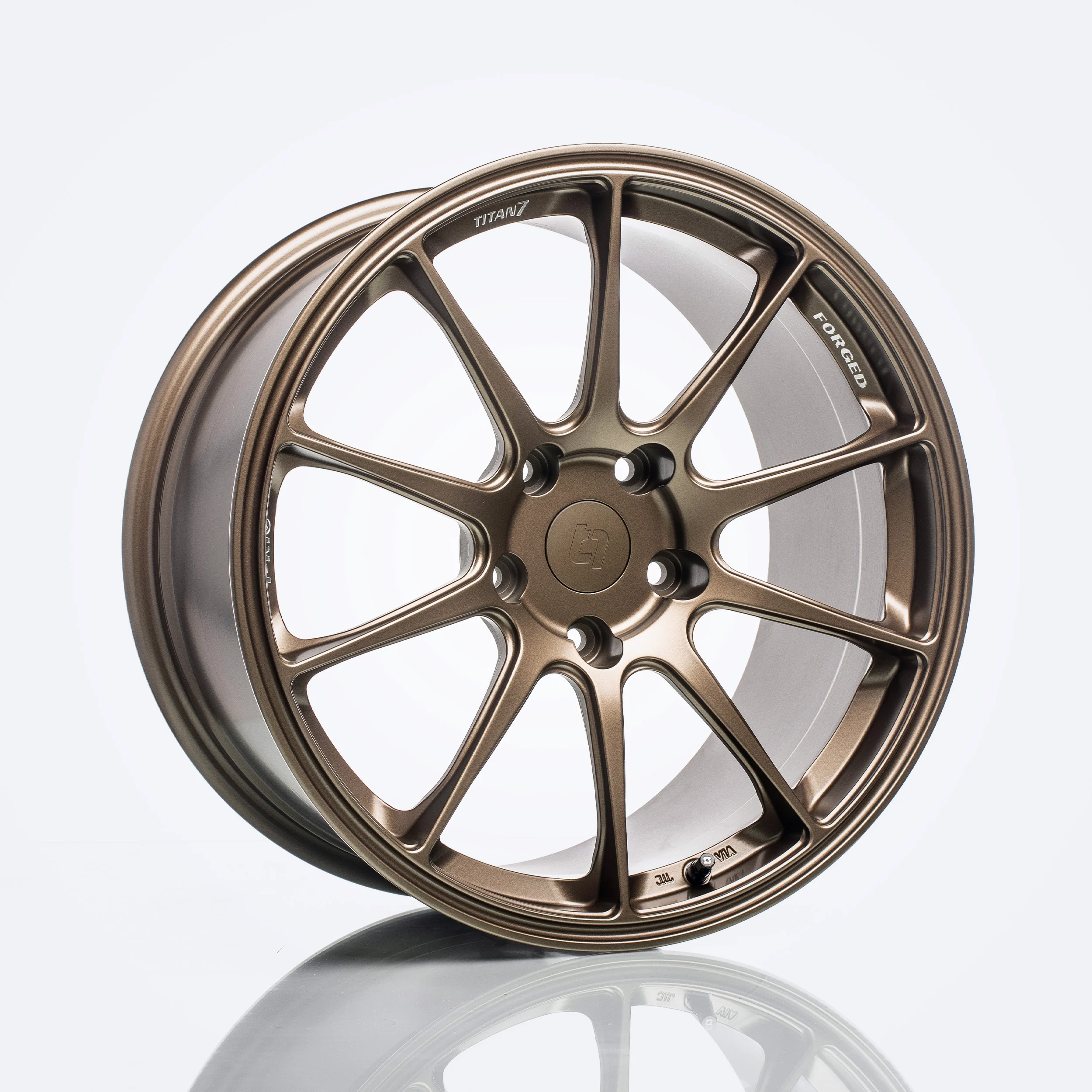 Titan 7 T-R10 18x9.5 +40 5x114.3 73 Techna Bronze -TR101895040511473TB