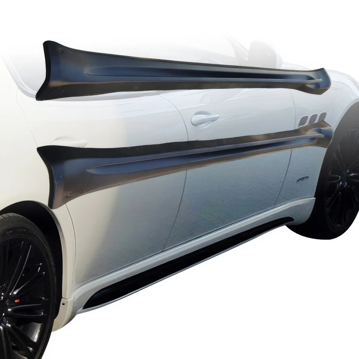 FRP WAL Side Skirts > Maserati Quattroporte 2009-2012 - 109093